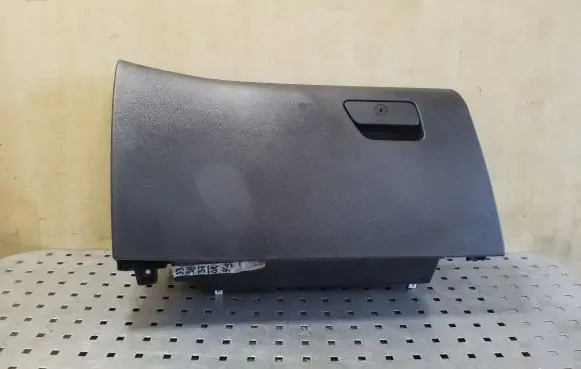 Glove box set