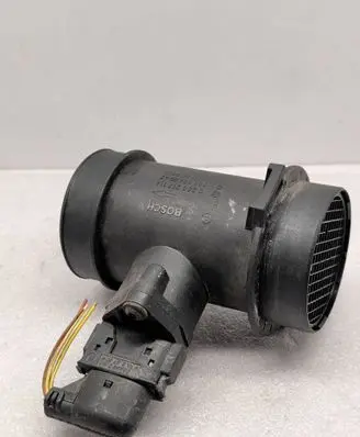 Mercedes-Benz C W202 Mass air flow meter 0280217114 0000940948