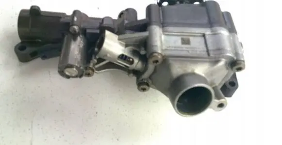 Mercedes-Benz E W212 Oil pump A2741801501