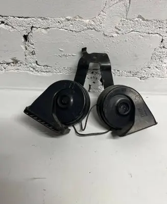 Dodge PickUp RAM SRT-10 Horn signal 68290864AC 7042AM80SX