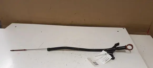 Peugeot 3008 I Oil level dip stick 9672250580