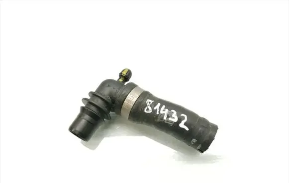 Nissan Qashqai Engine coolant pipe/hose 924103256R