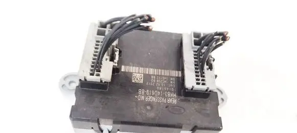 Land Rover Discovery Sport Door control unit/module HK8314D619BB