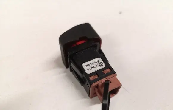 Peugeot 5008 Hazard light switch 9665441XT