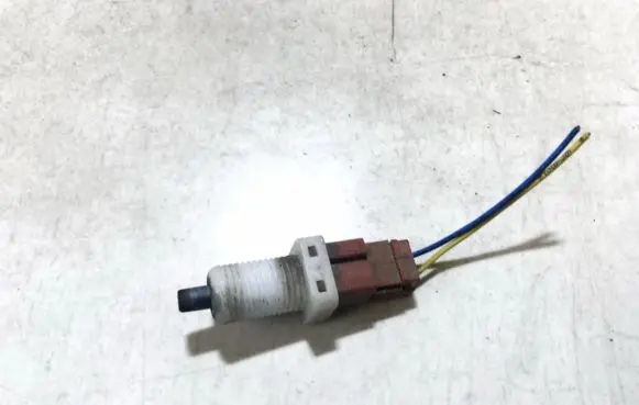 Clutch pedal sensor