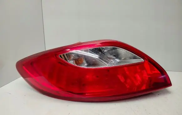 Mazda 2 Rear/tail lights 