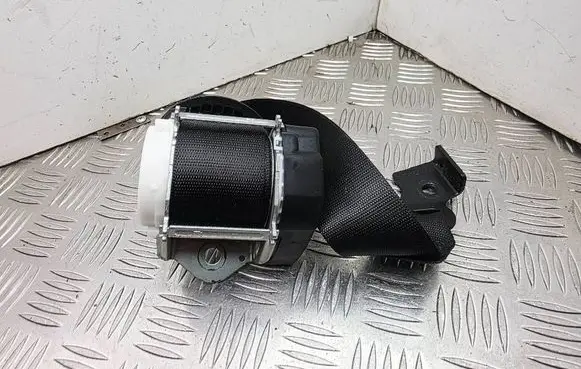 Mini One - Cooper F56 F55 Rear seatbelt 7313364 34145136