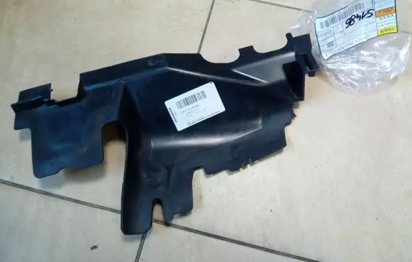Seat Leon (5F) Intercooler air guide/duct channel 5F0121284AQ NE51486