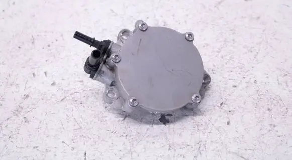 Peugeot 308 Vacuum pump 9827166480 M0016750
