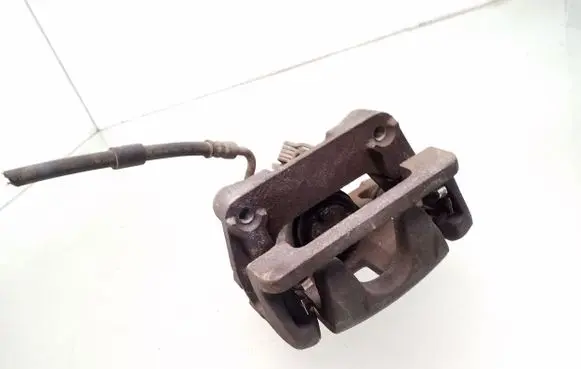 Mazda CX-3 Rear brake caliper