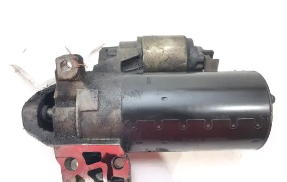 BMW 1 E81 E87 Starter motor 0001139016