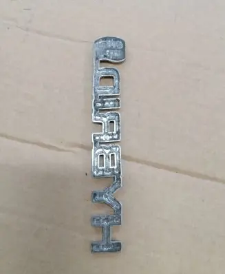 Toyota Yaris Other badges/marks L476