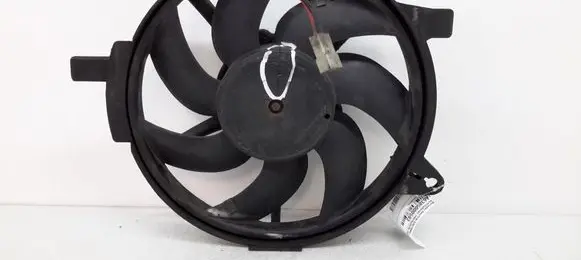 Mercedes-Benz Vito Viano W638 Radiator cooling fan shroud A6385000593