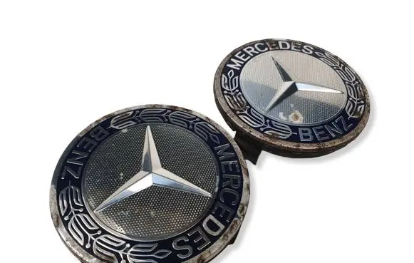 Mercedes-Benz C W205 Original wheel cap A1714000025