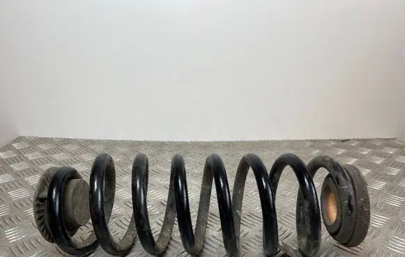 Jeep Cherokee Rear coil spring