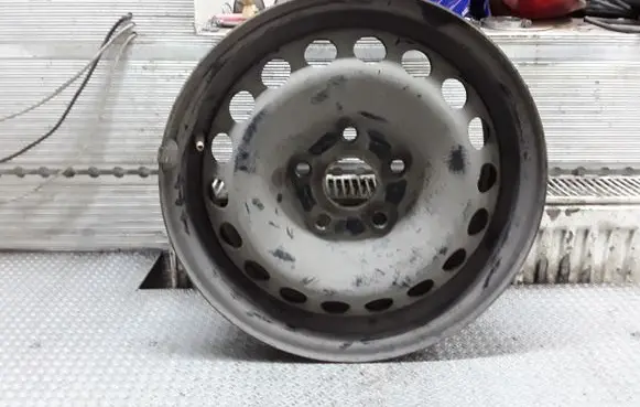 Audi A4 S4 B5 8D R15 steel rim 1K0601027C