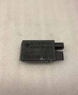 BMW 3 E46 AUC sensor 64118391470 PA6GF30 10187