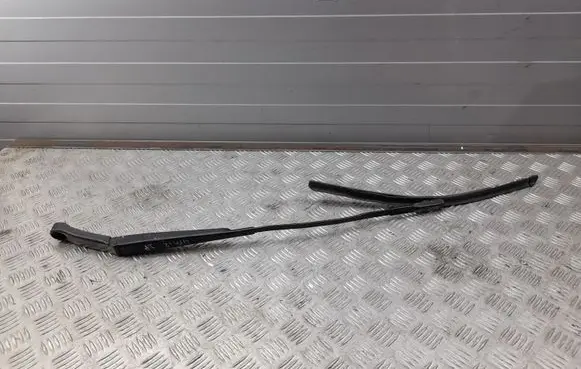 Audi Q7 4M Front wiper blade arm 4M1955408