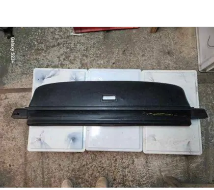 Volkswagen PASSAT B6 Parcel shelf load cover 9937000039
