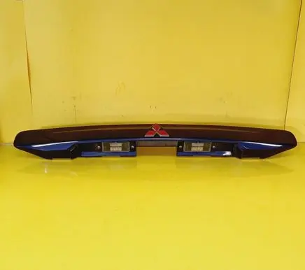 Mitsubishi Space Star Trunk door license plate light bar MR245529