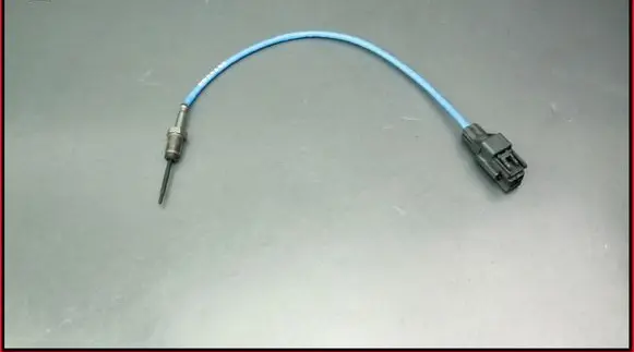 Ford Focus Exhaust gas temperature sensor 6M5112B591CA 6M5112B591