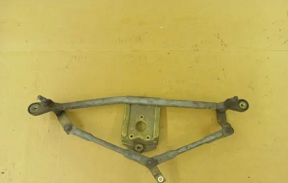 Citroen C5 Front wiper linkage 