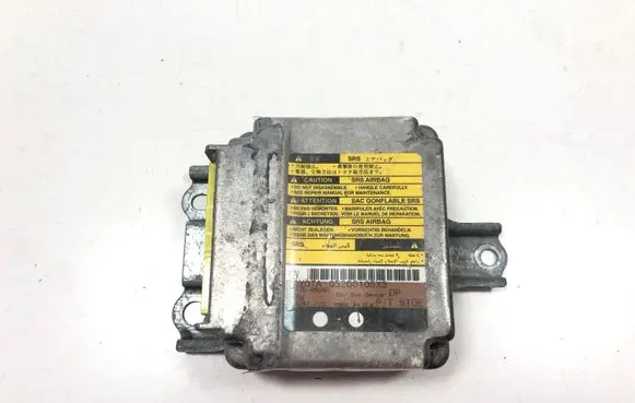 Toyota Avensis T220 Airbag control unit/module 05200105X3 8917005050