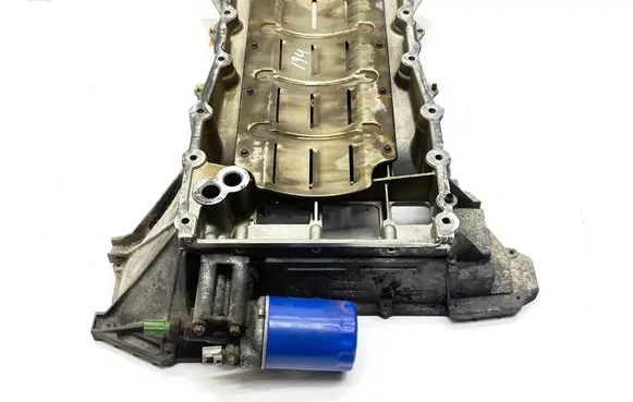Jaguar XJ X350 Oil sump 2W936C674DB