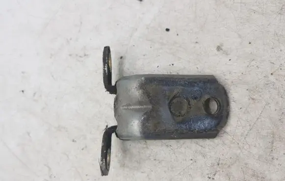 Nissan X-Trail T30 Front door lower hinge NOCODE