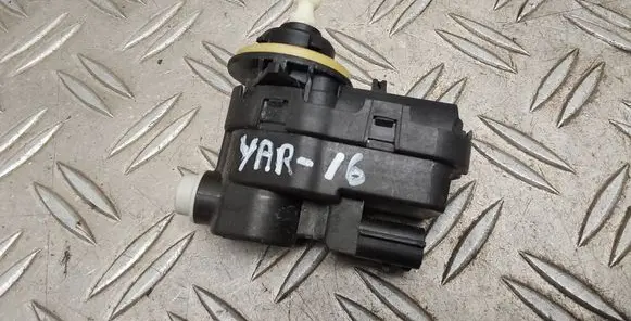 Toyota Yaris Headlight level adjustment motor 92000866