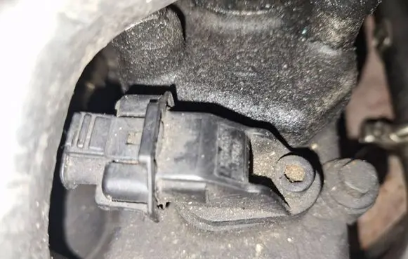 Jeep Liberty Camshaft position sensor 0281002406