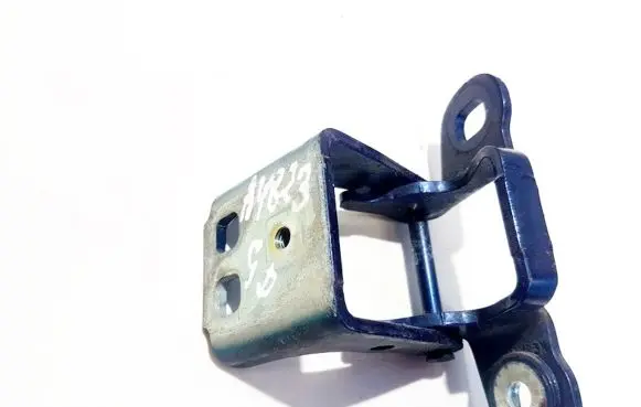 Jeep Cherokee Rear door lower hinge 85574f 55177030ad