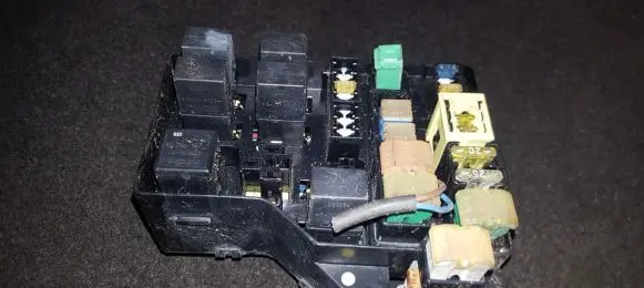 Volvo S40, V40 Fuse box set