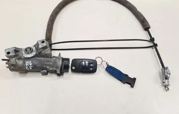 Audi A6 S6 C5 4B Ignition lock 4B0905851B 8D1713575