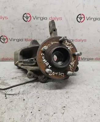 Ford C-MAX II Front wheel hub