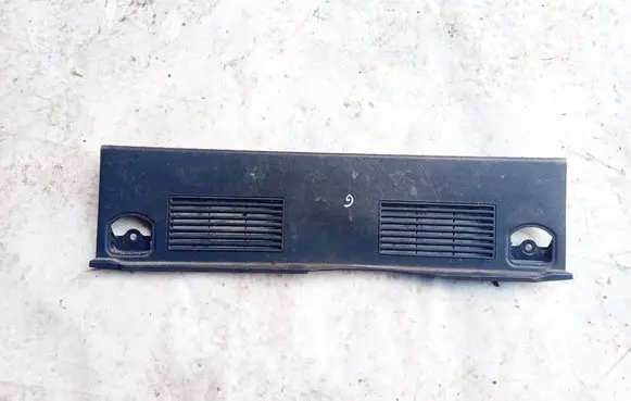 Toyota Avensis T250 Other trunk/boot trim element 5838705080