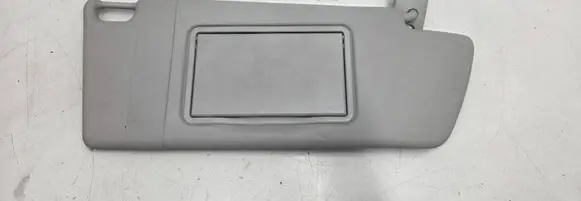 Sun visor