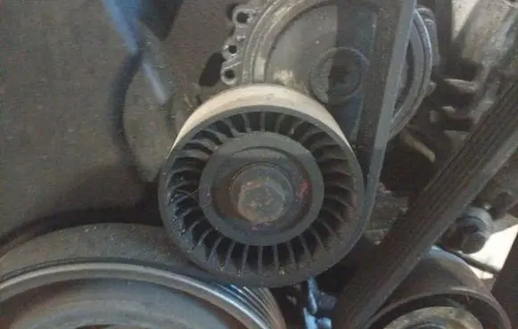 Ford Mondeo MK IV Generator/alternator belt tensioner
