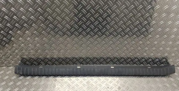 Toyota RAV 4 (XA30) Trunk/boot sill cover protection 5838742050