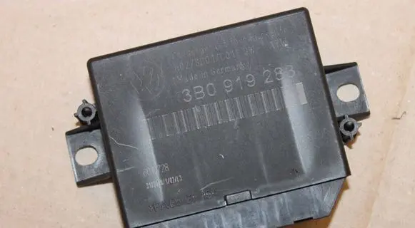 Volkswagen PASSAT B5.5 Parking PDC control unit/module 3B0919283