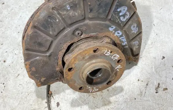 Audi A3 S3 8P Front wheel hub spindle knuckle