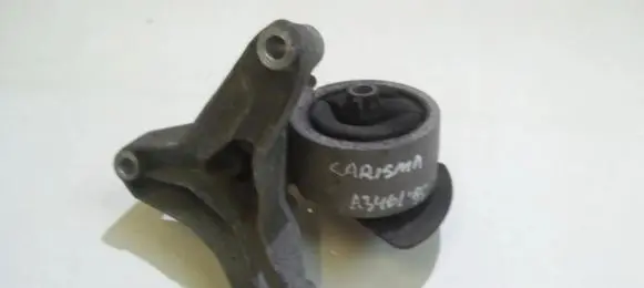 Mitsubishi Carisma Engine mount bracket mr222150