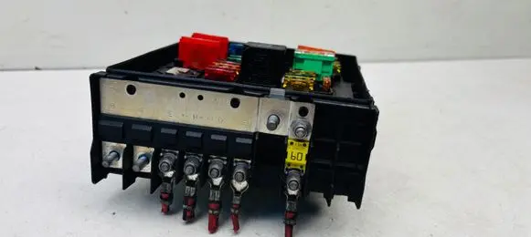 Audi Q3 8U Fuse module 1K0937125D