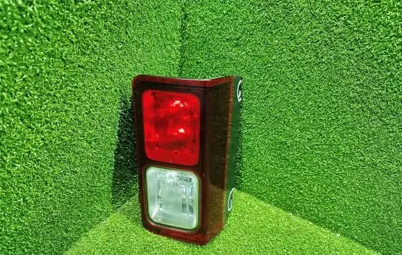 Opel Vivaro Rear fog light 265598668R 93459784