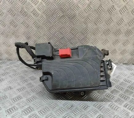 Mercedes-Benz CLA C117 X117 W117 Fuse box set A2465403803 A2465400182