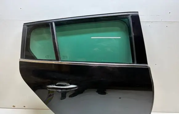 Renault Megane IV Rear door 