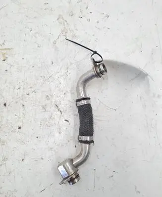 Volkswagen Jetta VI Turbo turbocharger oiling pipe/hose 06K145735L