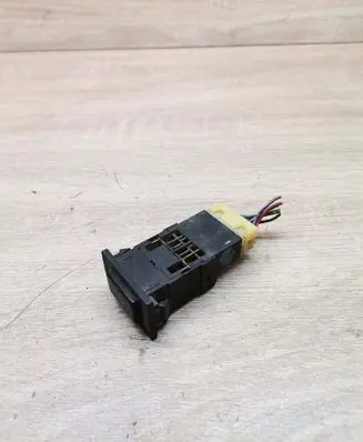 Toyota Avensis T250 Headlight washer switch 28240
