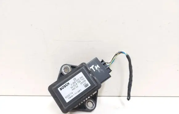 BMW 6 E63 E64 ESP acceleration yaw rate sensor 34526758750 5002174 0265005266