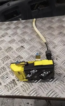 Volvo XC90 Front door lock